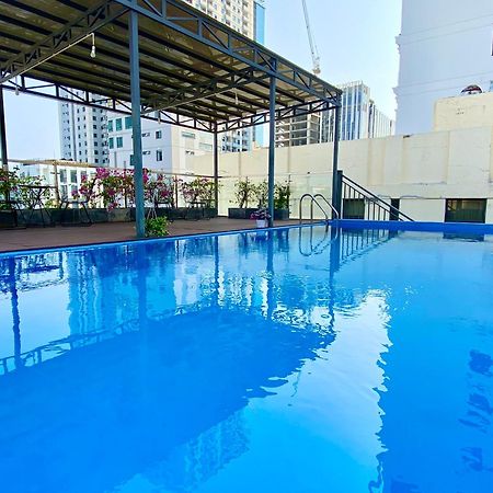 Hummer Hotel & Apartment Da Nang Beach Luaran gambar